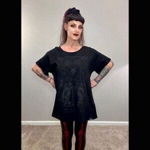 KillStar NWOT Relaxed Black on Black Tee Metal Witch Goth Punk Unisex M